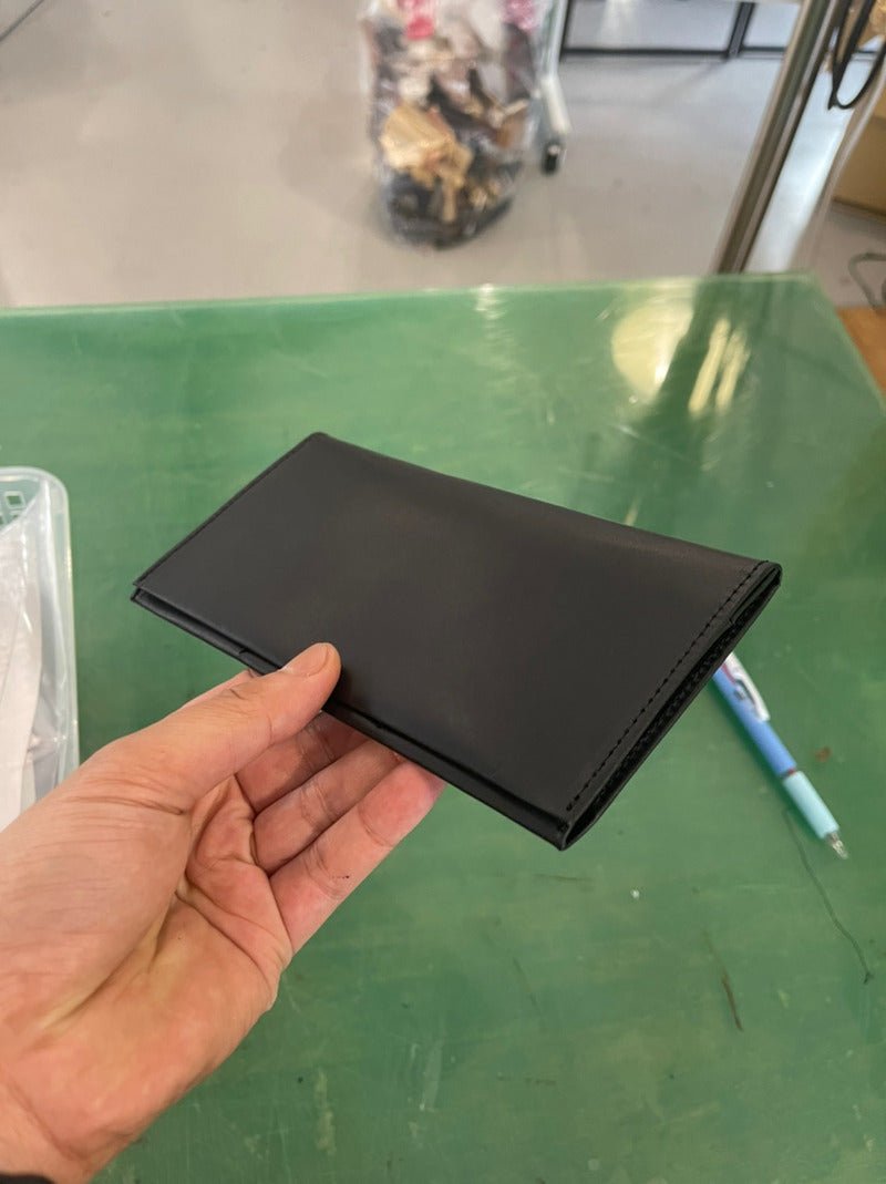 「ポケットに入れたことを忘れてしまう財布」のサンプル完成 - 新進工房