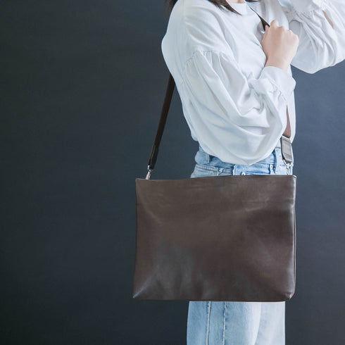 【在庫限り】大人サコッシュ2.0 -Airhose Leather - SINSIN