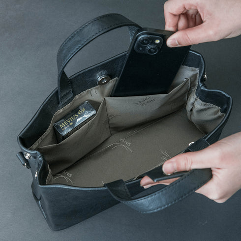 【父の日フェア】大人革袋小2.0ヨコ型 -Matera Leather- (ショルダーベルト付き) - SINSIN