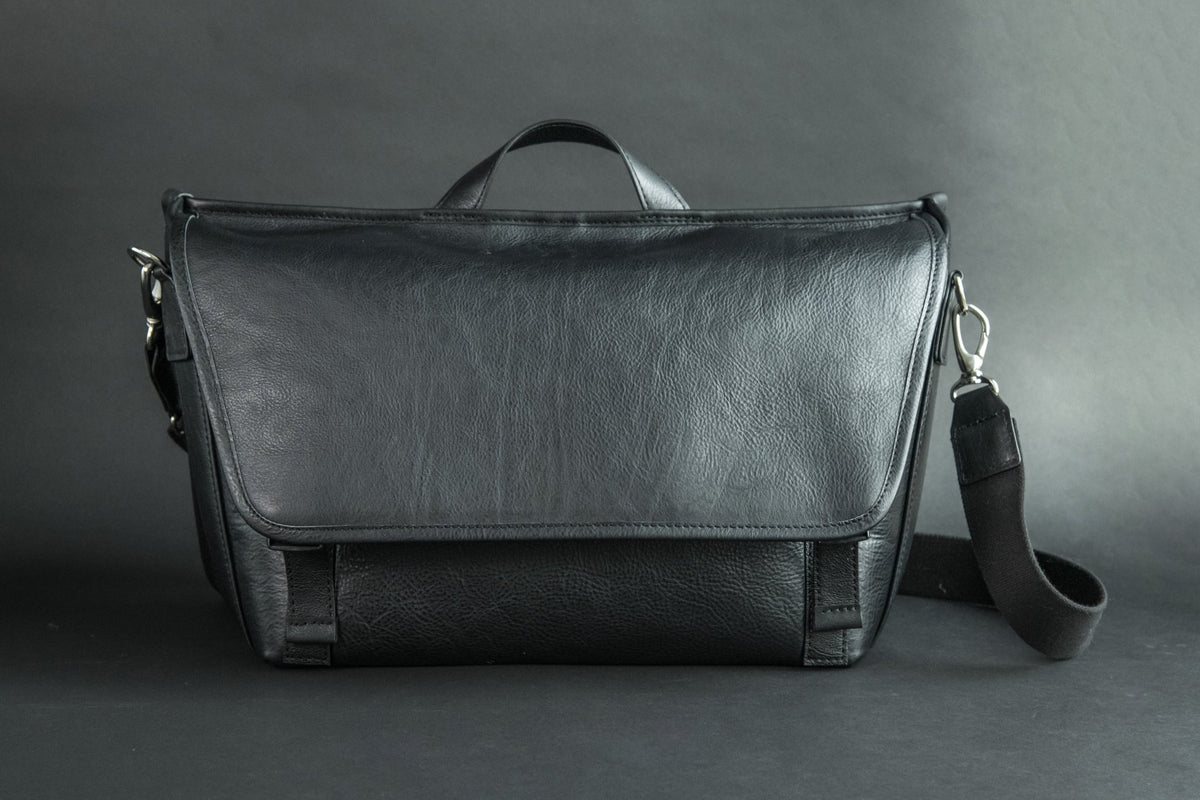 大人メッセンジャーバッグ マテーラレザー(発送時期:2026年4月末