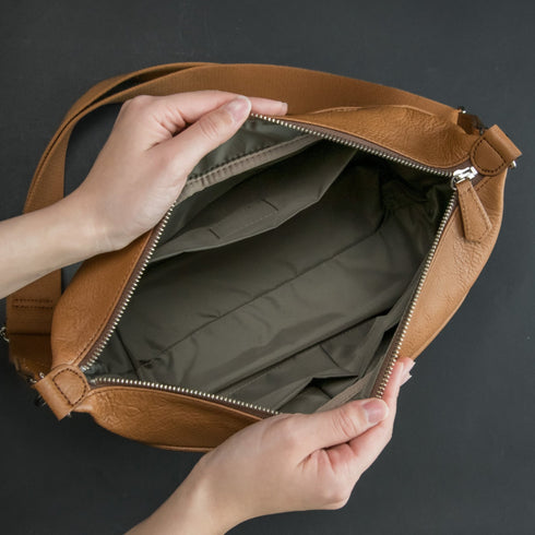 【発送:3営業日以内】大人ショルダーバッグ<br> - Matera Leather - SINSIN