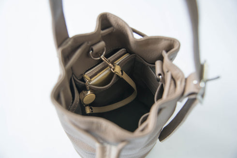 大人巾着バッグ -Premium Leather-