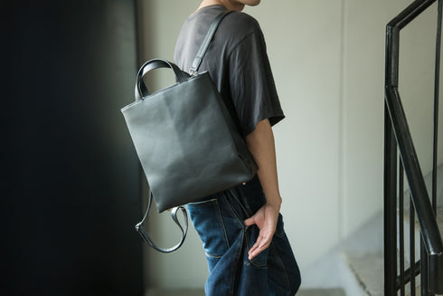 大人革袋リュックslim -Premium Leather-