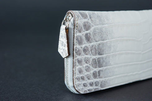 極小長財布バタール - batard - ヒマラヤクロコダイルレザー スノーホワイト (発送時期:2月末頃) - 新進工房