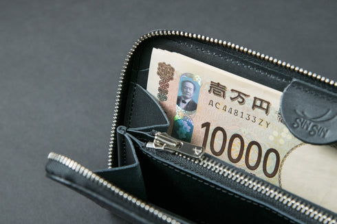 ロシアンカーフレザー(ブラック) 極小長財布 batard - バタール - 新進工房