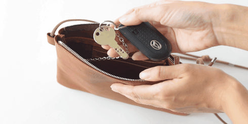 ズボラサコッシュ<br>マテーラレザー