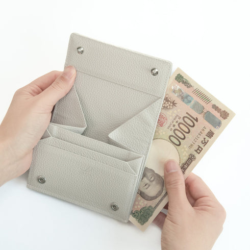 クリオネ<br> - Premium Leather - by 新進工房