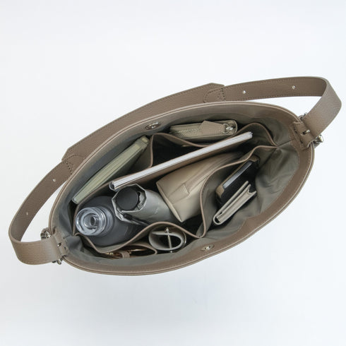 大人バケットバッグ<br> - Premium Leather - <br>(発送時期:2026年6月末) - SINSIN