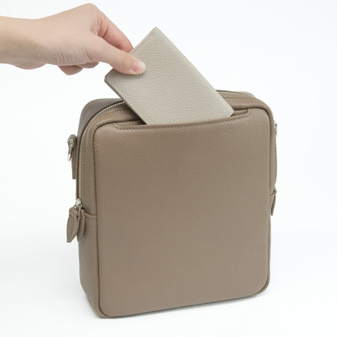 大人クロスボディバッグ<br> - Premium Leather - <br>(発送時期:2026年7月末) - SINSIN