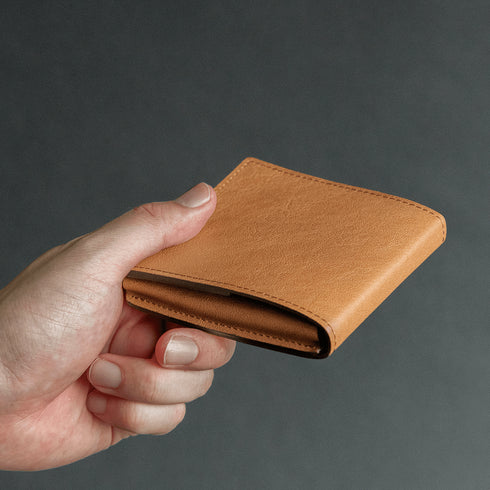 箱型財布キャレ - carre - <br> - Matera Leather - <br>(発送時期:2026年6月末) - SINSIN