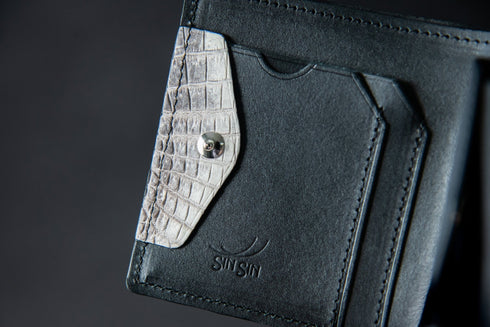 ヒマラヤクロコダイルレザー 極小二つ折り財布 Coupe - クッペ - 新進工房