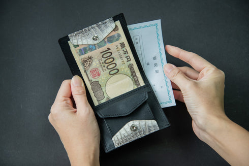 ヒマラヤクロコダイルレザー 極小二つ折り財布 Coupe - クッペ - 新進工房