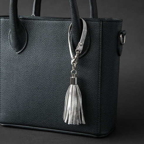 タッセルチャーム -Himalayan Crocodile Leather-(発送時期:2026年12月初旬) - SINSIN