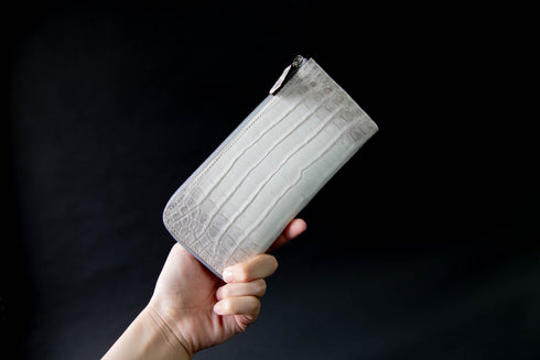 極小L字長財布フルート - Flute - ヒマラヤクロコダイルレザー スノーホワイト(発送時期:2月末頃) - 新進工房