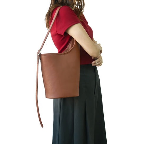 大人アシンメトリーバケットバッグ - Premium Leather - SINSIN