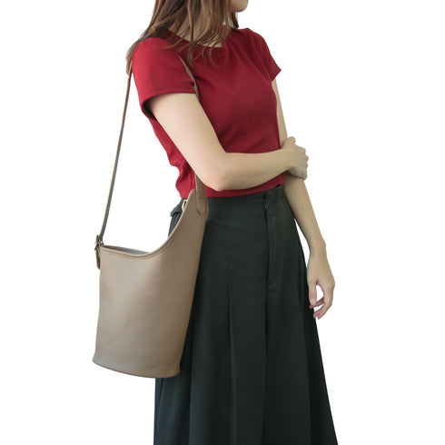 大人アシンメトリーバケットバッグ - Premium Leather - SINSIN