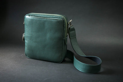 大人クロスボディバッグ プレミアムレザー - 新進工房