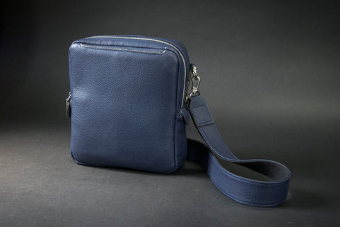 大人クロスボディバッグ プレミアムレザー - 新進工房