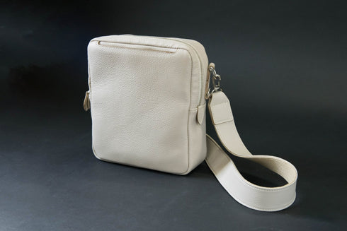 大人クロスボディバッグ プレミアムレザー - 新進工房