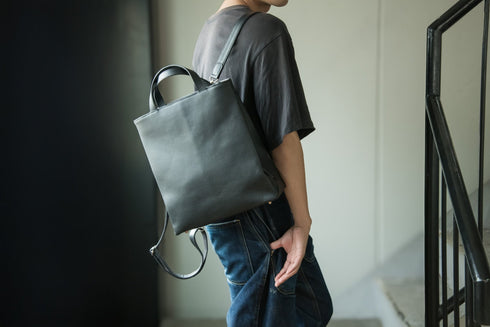 大人革袋リュックslim プレミアムレザー - 新進工房